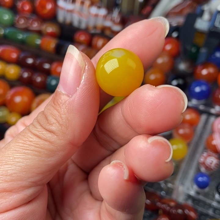 【闪购商品】玛瑙/玉髓珠宝半成品未镶嵌16mm黄色单珠