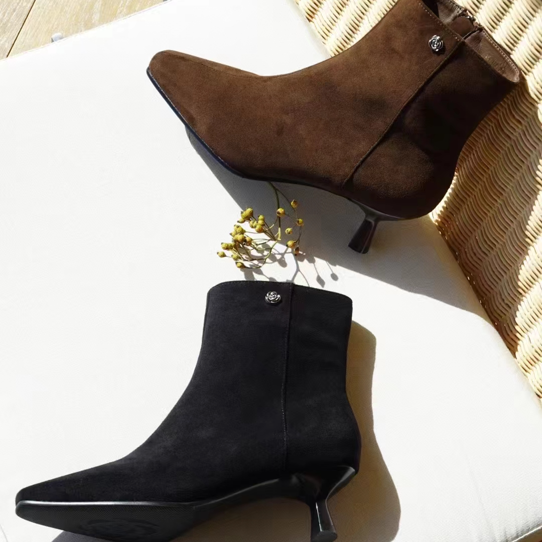 专柜正品26C922-5细跟圆头短靴秋冬新款瘦瘦靴侧拉链高跟加绒黑色