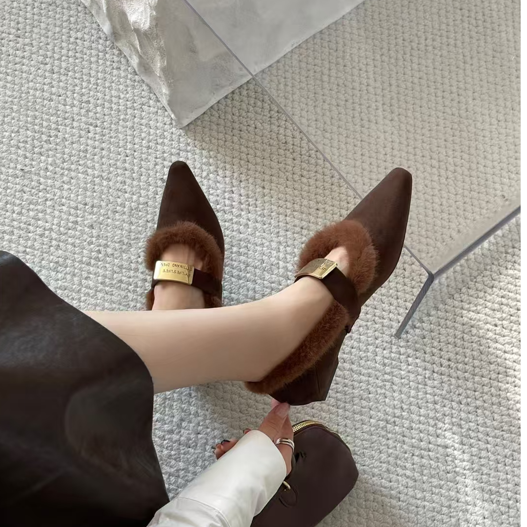 专柜正品161159法式晚风单鞋绒面毛绒小皮鞋平地毛毛鞋女秋冬加绒