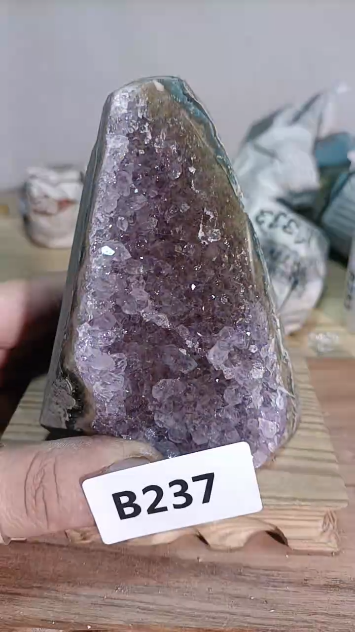 【闪购商品】水晶大型摆件（非配饰）未镶嵌水晶原石