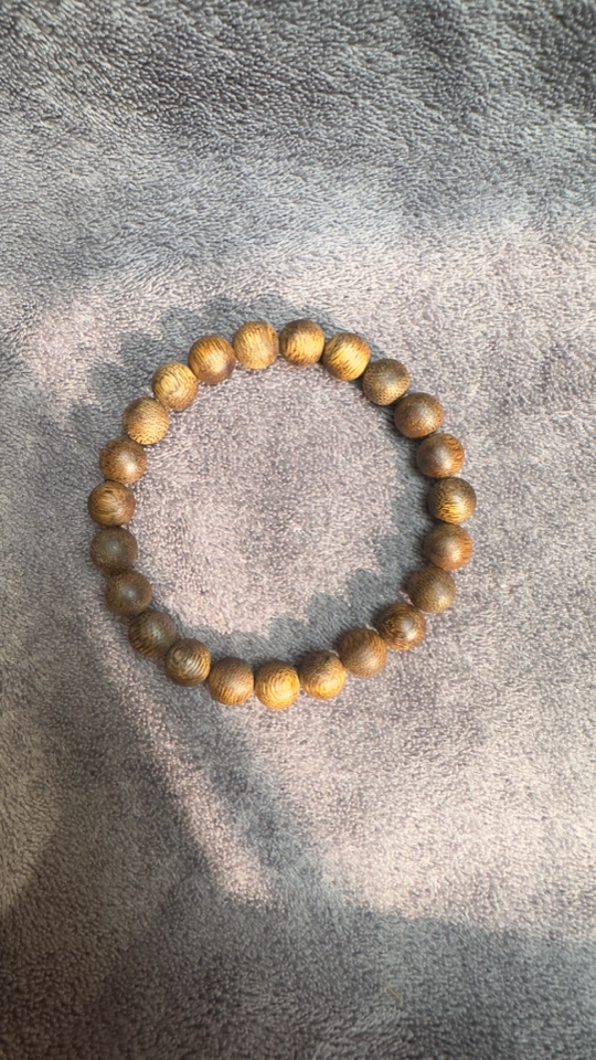 奇楠沉香0.8圆珠单圈99分沉多样性发一