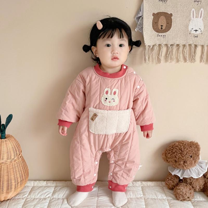 宝宝连体衣服保暖婴儿儿童刺绣加厚男幼儿宝哈衣新生儿长袖棉服