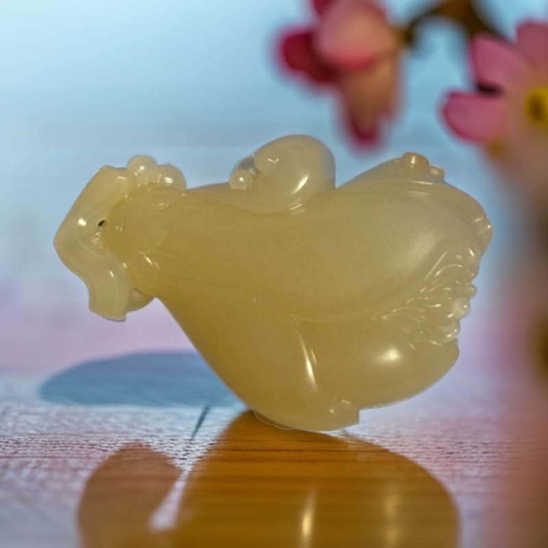 苏工名师雕刻黄蜡石吊坠