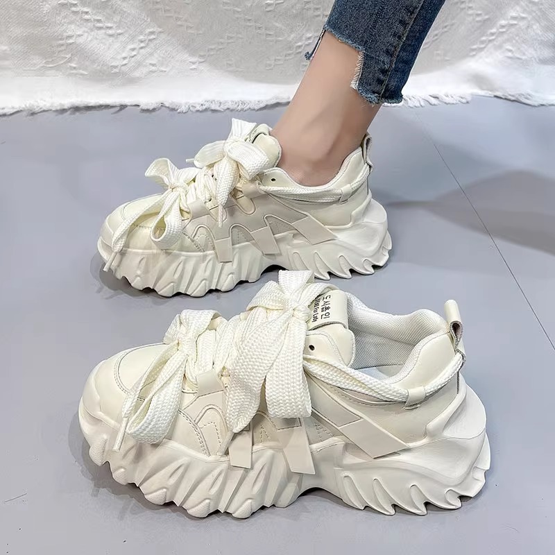 白色老爹鞋女款冬季厚底小白鞋增高运动鞋休闲松糕鞋小个子面包鞋