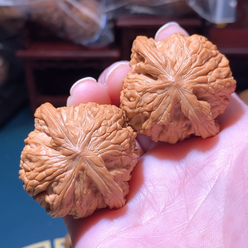 【闪购商品】文玩核桃把件江**?磨盘