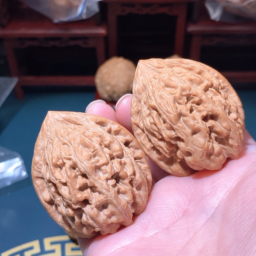 【闪购商品】文玩核桃把件一**四大沽石
