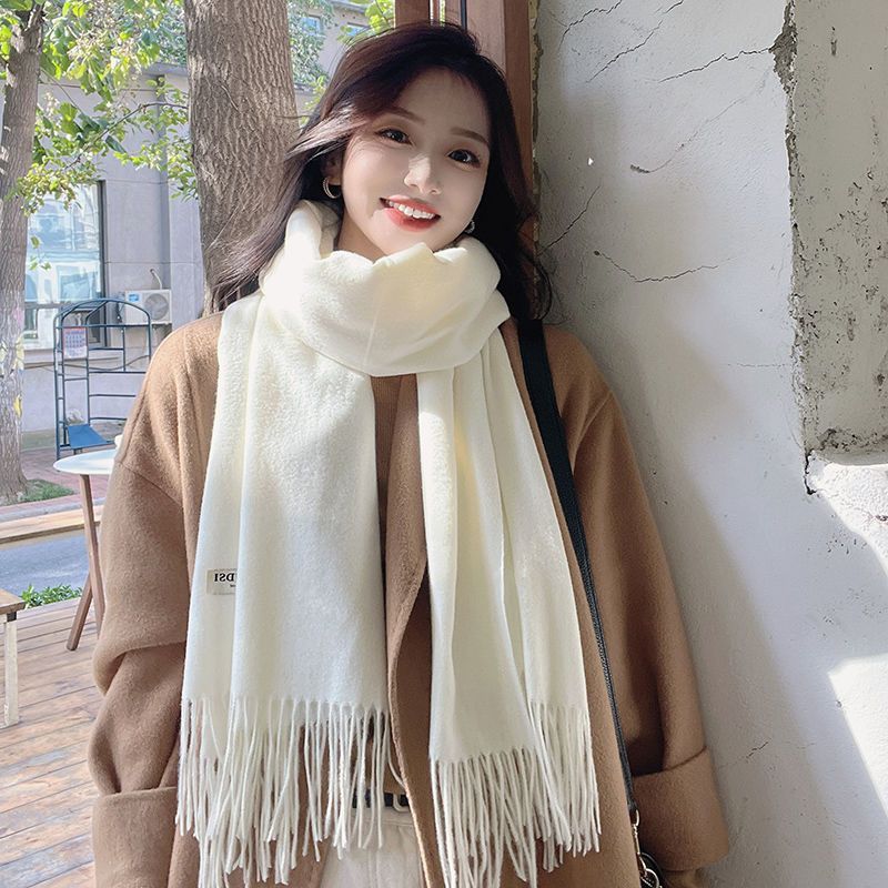 奶白色围巾女冬季保暖简约百搭2023新款加厚围脖甜美学生韩版披肩