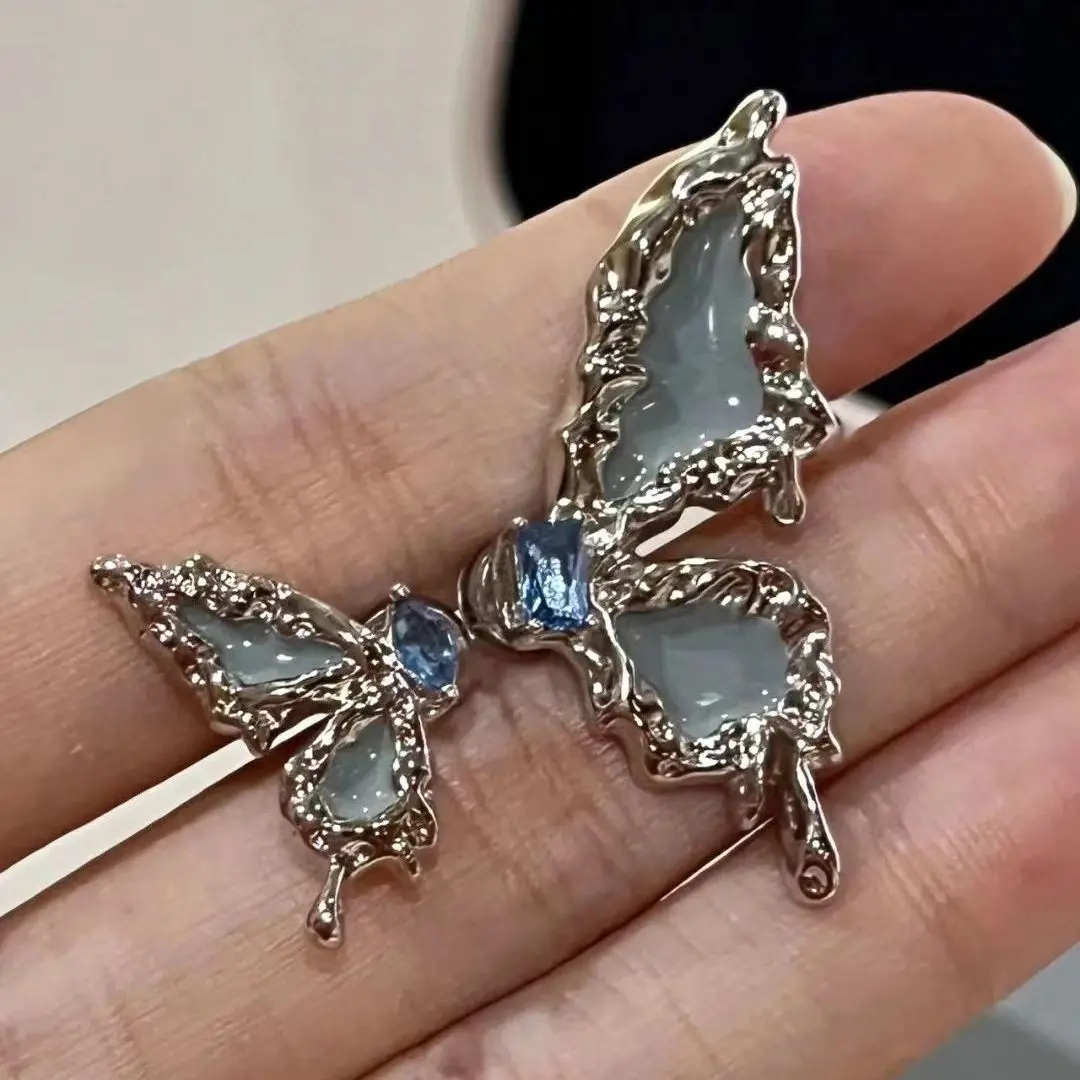酷辣妹不对称雾霾蓝蝴蝶耳钉小众气质高级感简约轻奢设计感个性