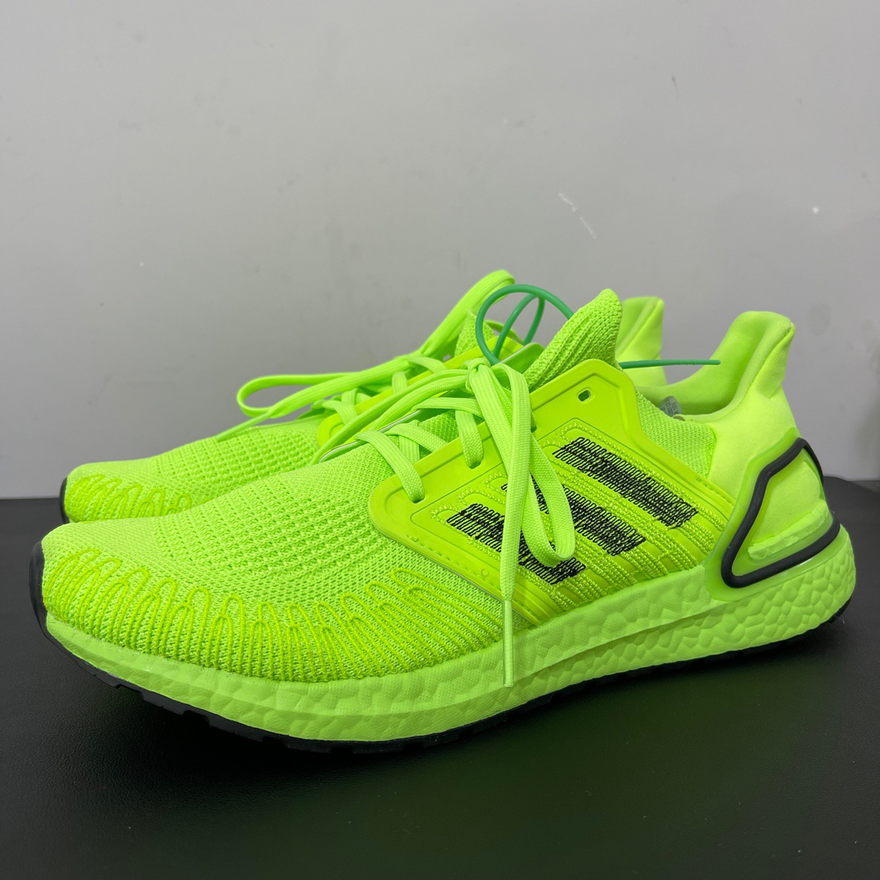 叁/45码/adidas Ultraboost20黑绿跑鞋中古球鞋/准新无盒/1299