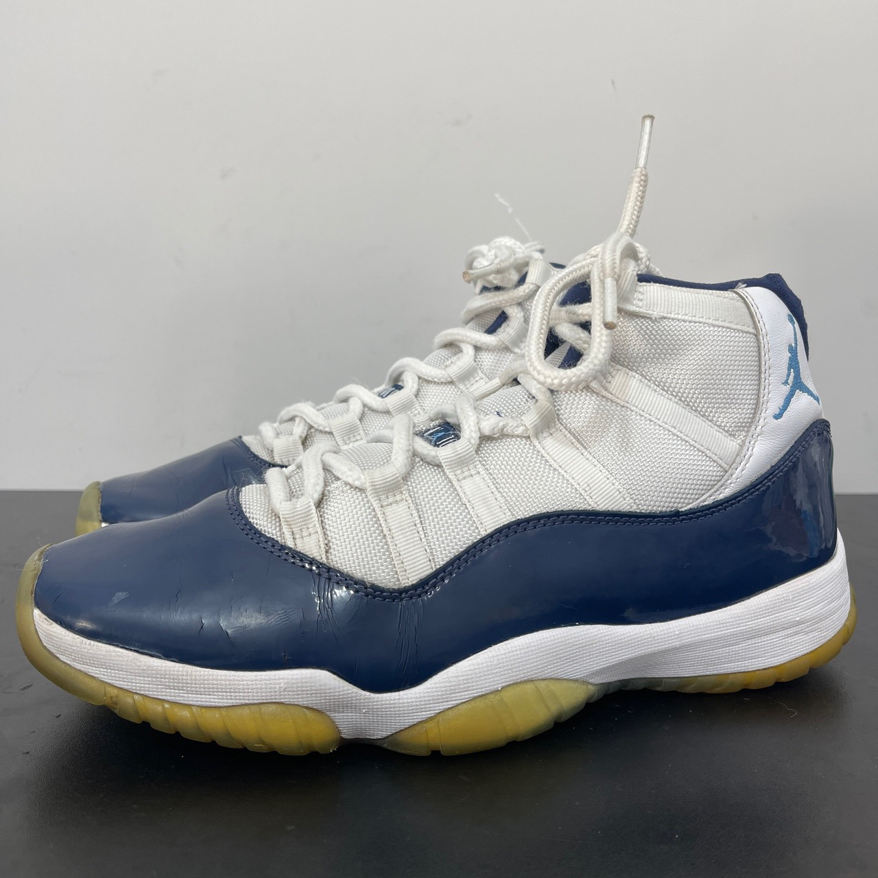 44码/Jordan AJ11白蓝球鞋/鞋头瑕疵9新/无原盒/公价1979