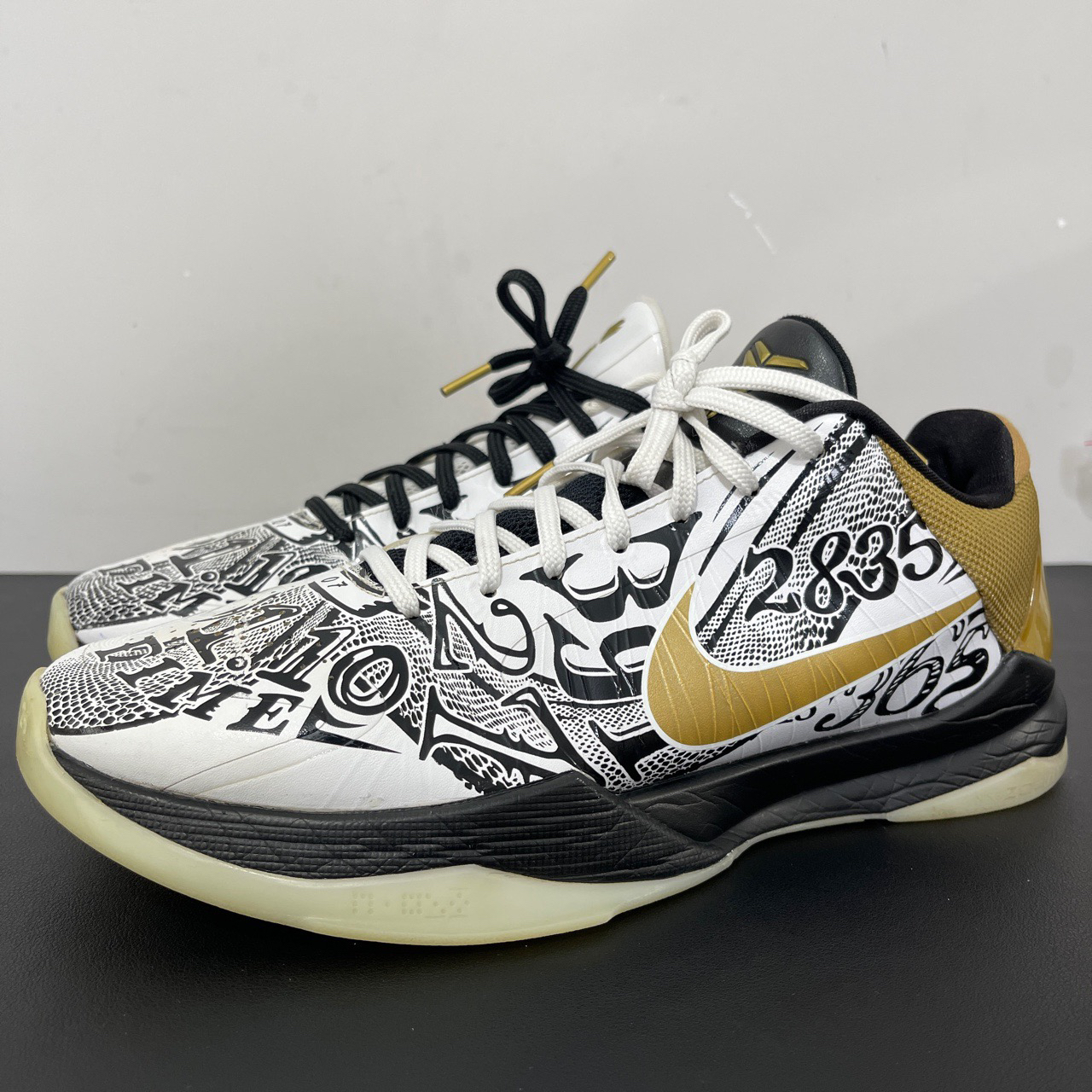叁/二手/44码/Nike 科比5大舞台 实战中古球鞋/鞋头微瑕9新/无盒