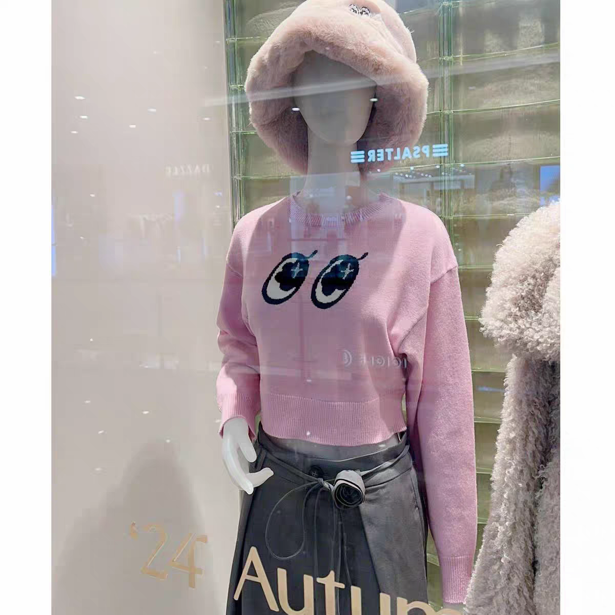 【新品】萌趣小怪兽！纯原S家 亮闪大眼睛卡通 糖果色柔软混羊毛毛衣