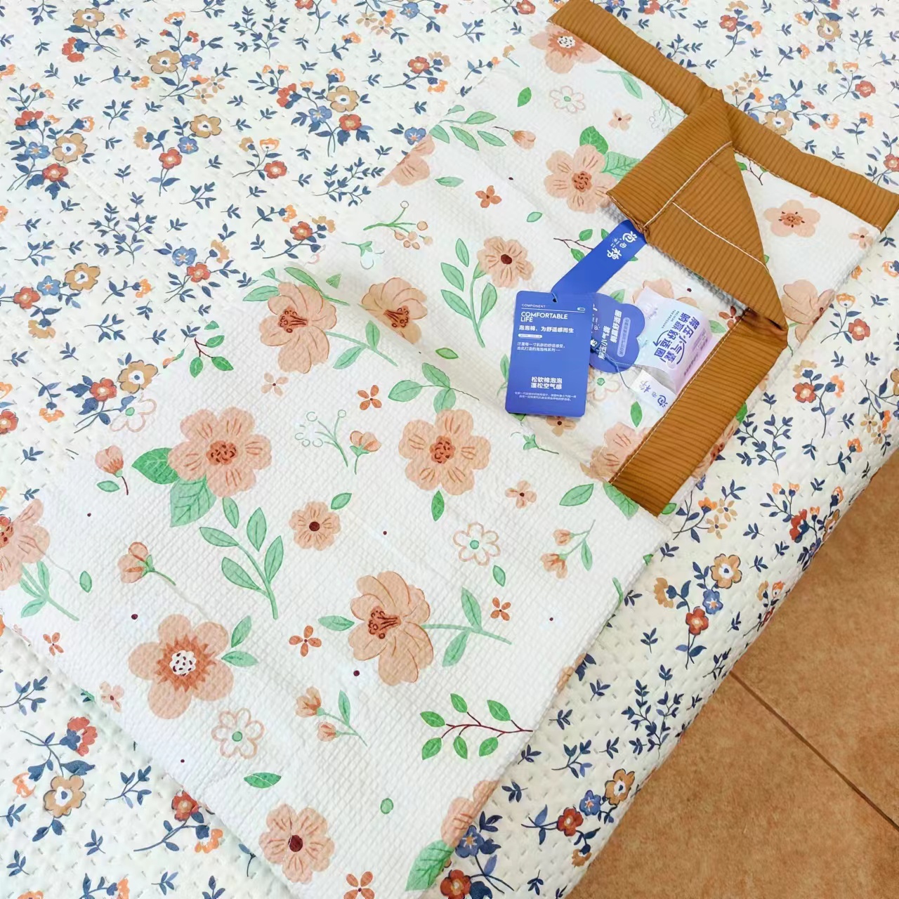 <1斤左右>儿童【棉泡泡夏凉被】<绿叶灿花-咖>1.2X1.5m<±5cm>空调