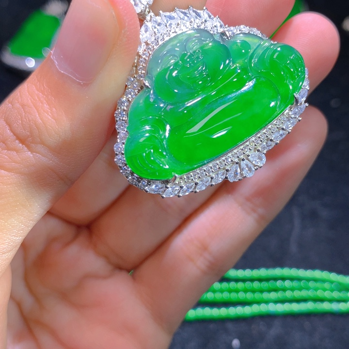 翡翠颈饰银S925镶嵌滕一个