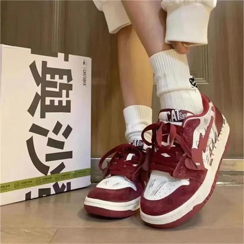 冬季回力休闲闲板鞋子女国潮软底增高透气红色鞋子百搭休闲运动鞋