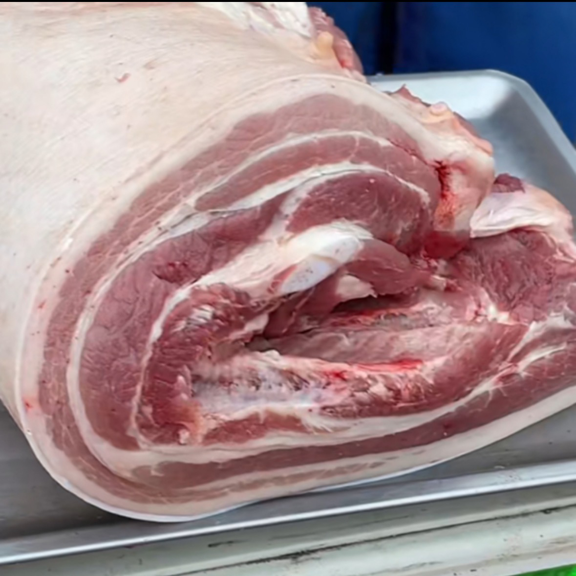 家养大年猪五花肉
