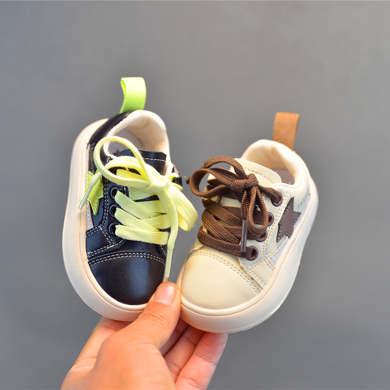 春秋婴儿鞋子1-2软底婴幼儿学步鞋防滑休闲一岁男宝宝板鞋女宝鞋