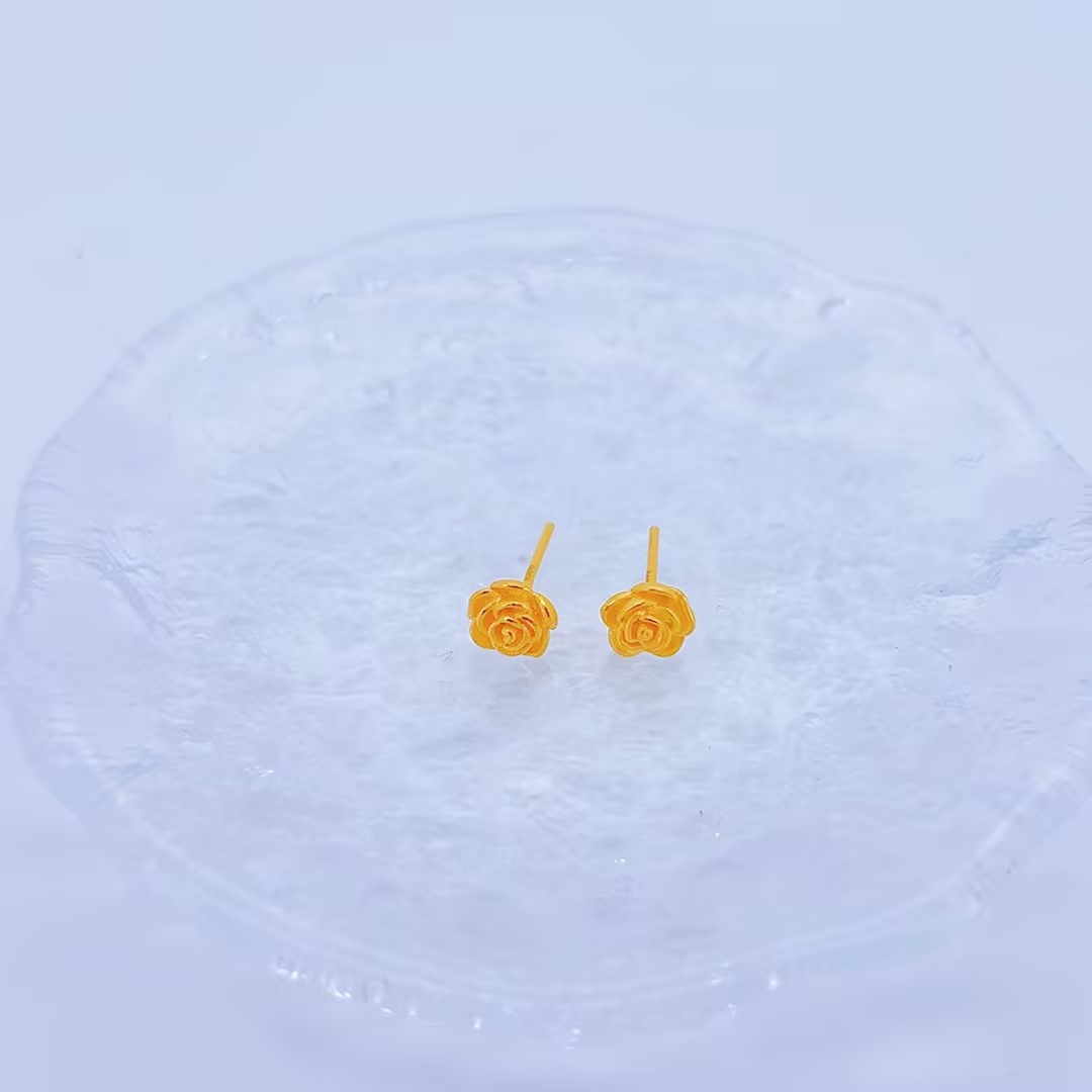 足金999 黄金直针玫瑰花耳钉2.28-