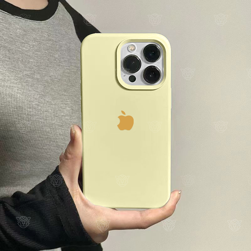 液态硅胶奶黄色iPhone15Promax手机壳ins简约防摔苹果14/13保护套