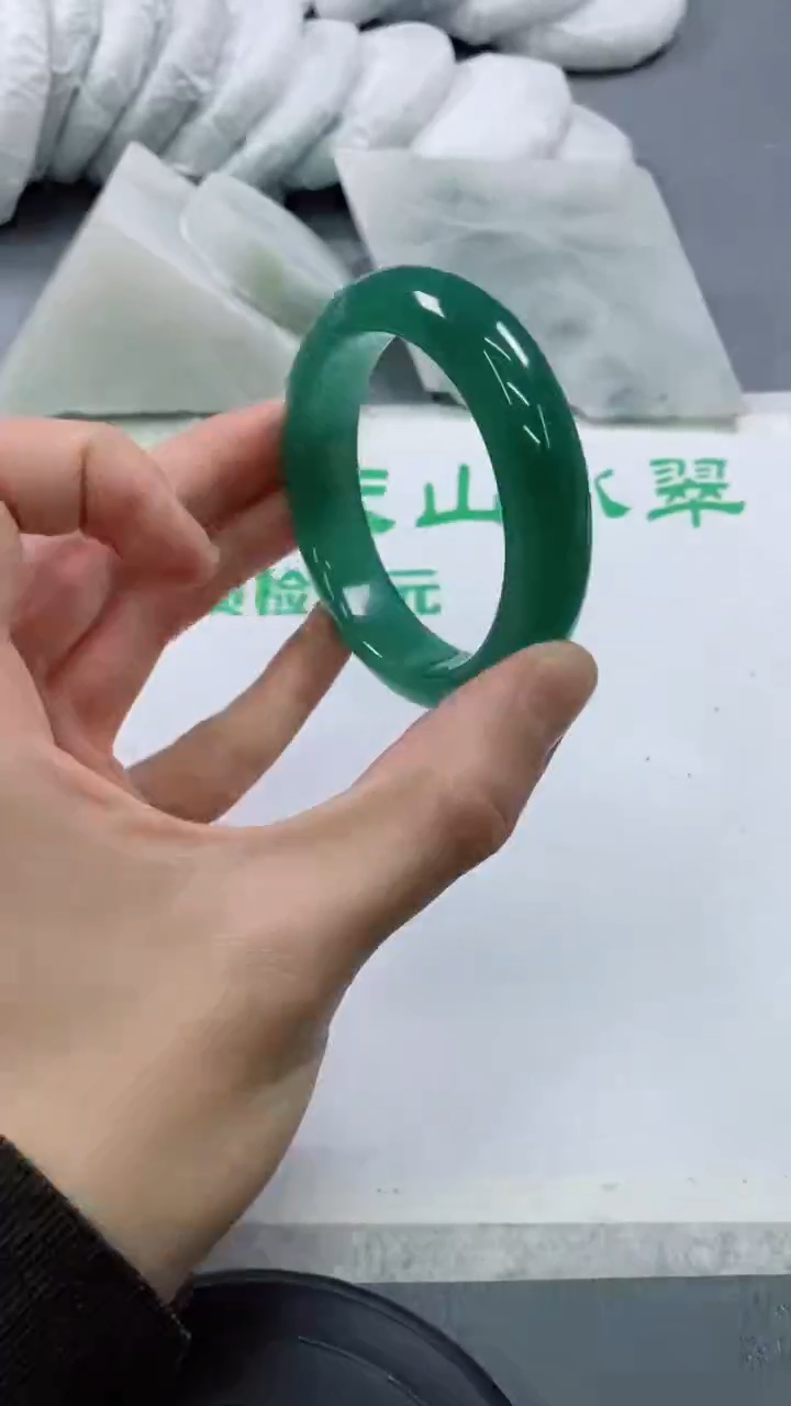【闪购商品】石英质玉手镯未镶嵌S155-56-57