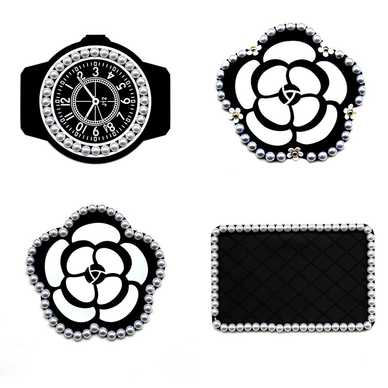 新款珍珠山茶花女式汽车防滑垫车用硅胶仪表台摆件垫车内香水垫子