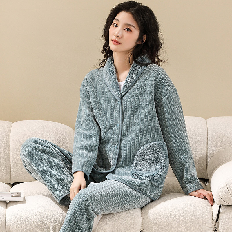 睡衣女士秋冬款加绒加厚雪尼尔宽松大码可外穿家居服珊瑚绒套装