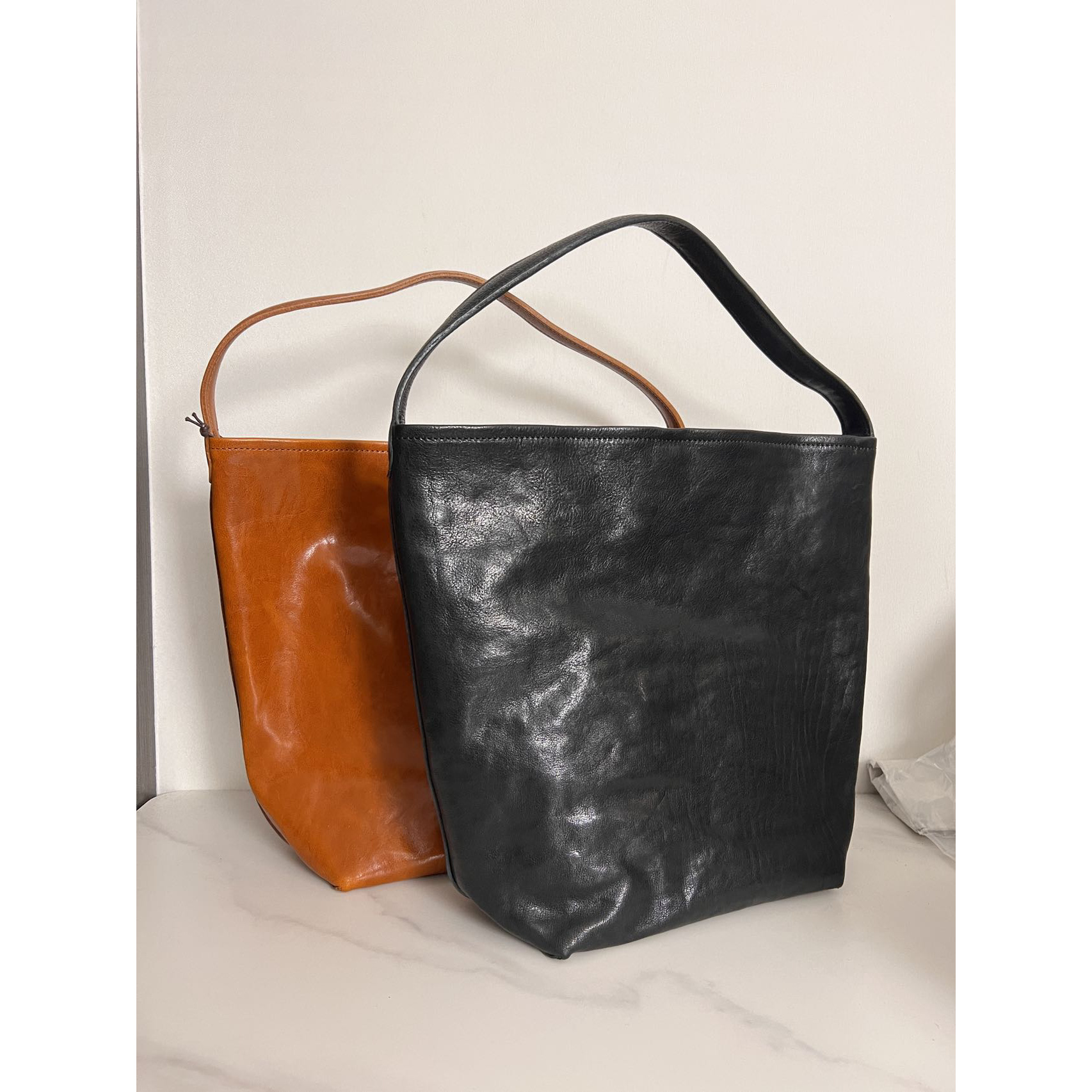 植鞣头层牛皮手工包休闲黑色大水桶单肩包包大容量真皮百搭女士