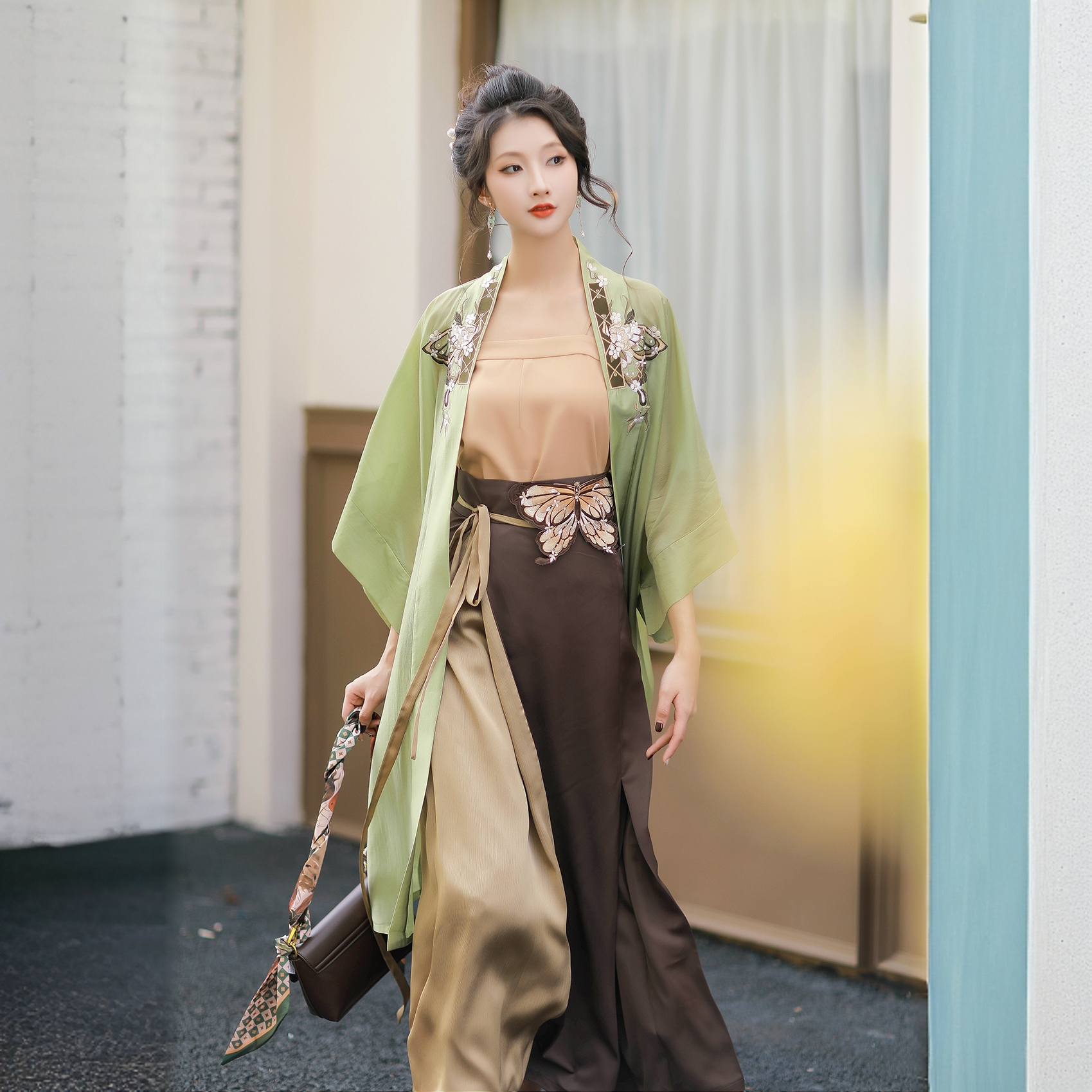 绝版捡漏【与蝶说】吊带长衫三裥裙套装