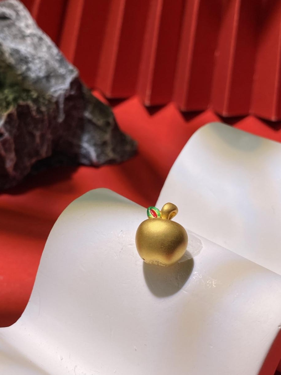 金苹果（总重约1.13g）精美精品饰品