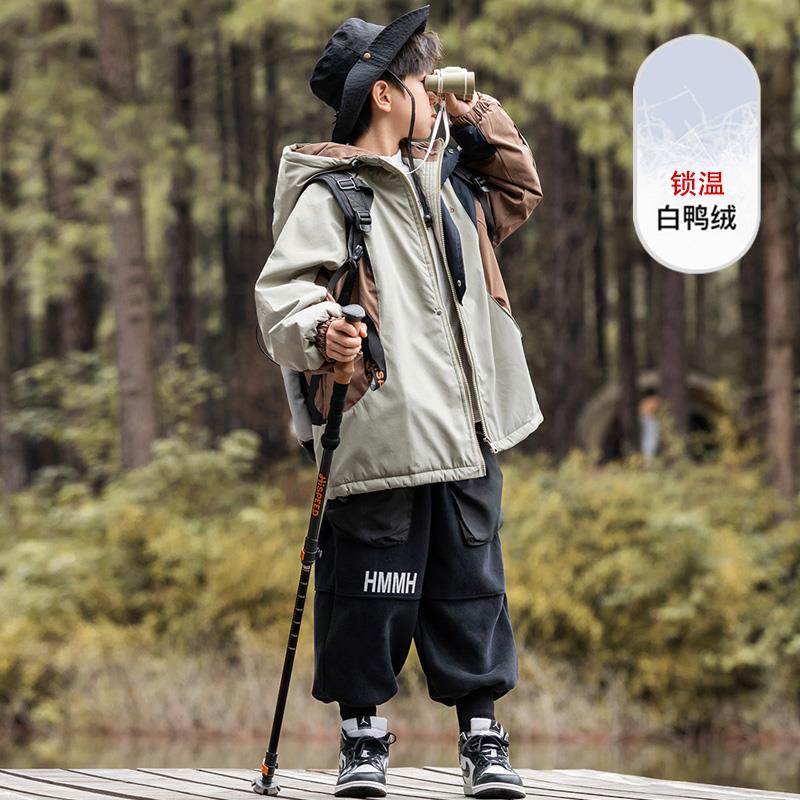 安踏流行儿童装男童羽绒服冲锋衣三合一可拆卸秋冬季中大童加厚外