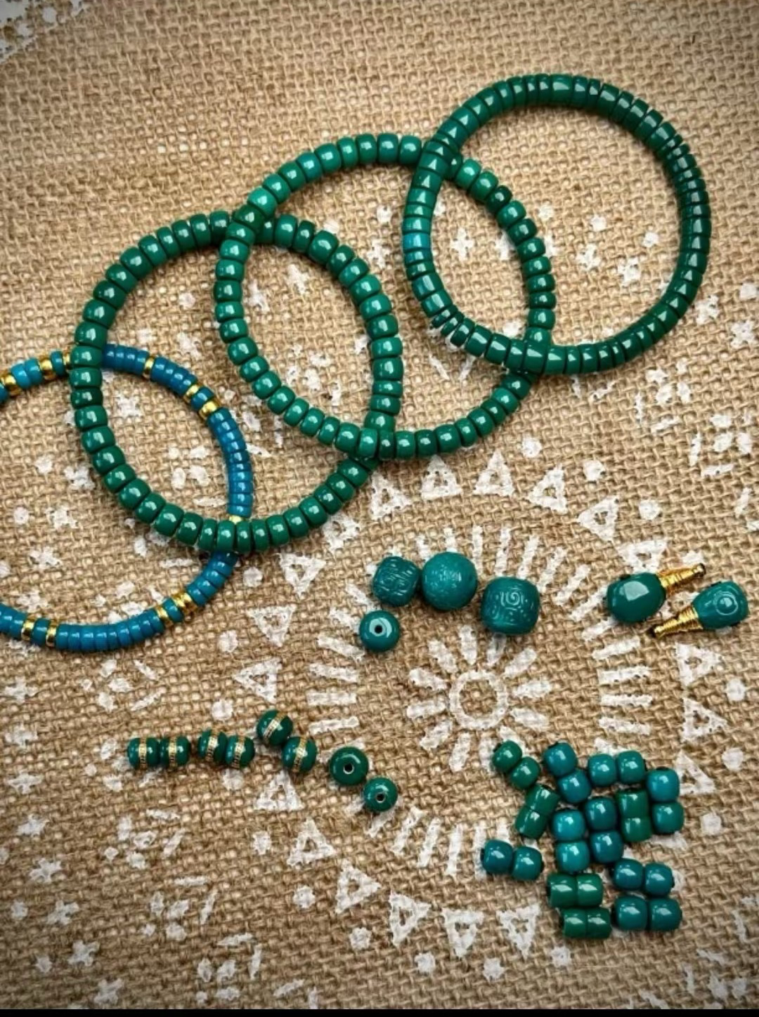 绿松石配饰手串脖挂多样性发货其一