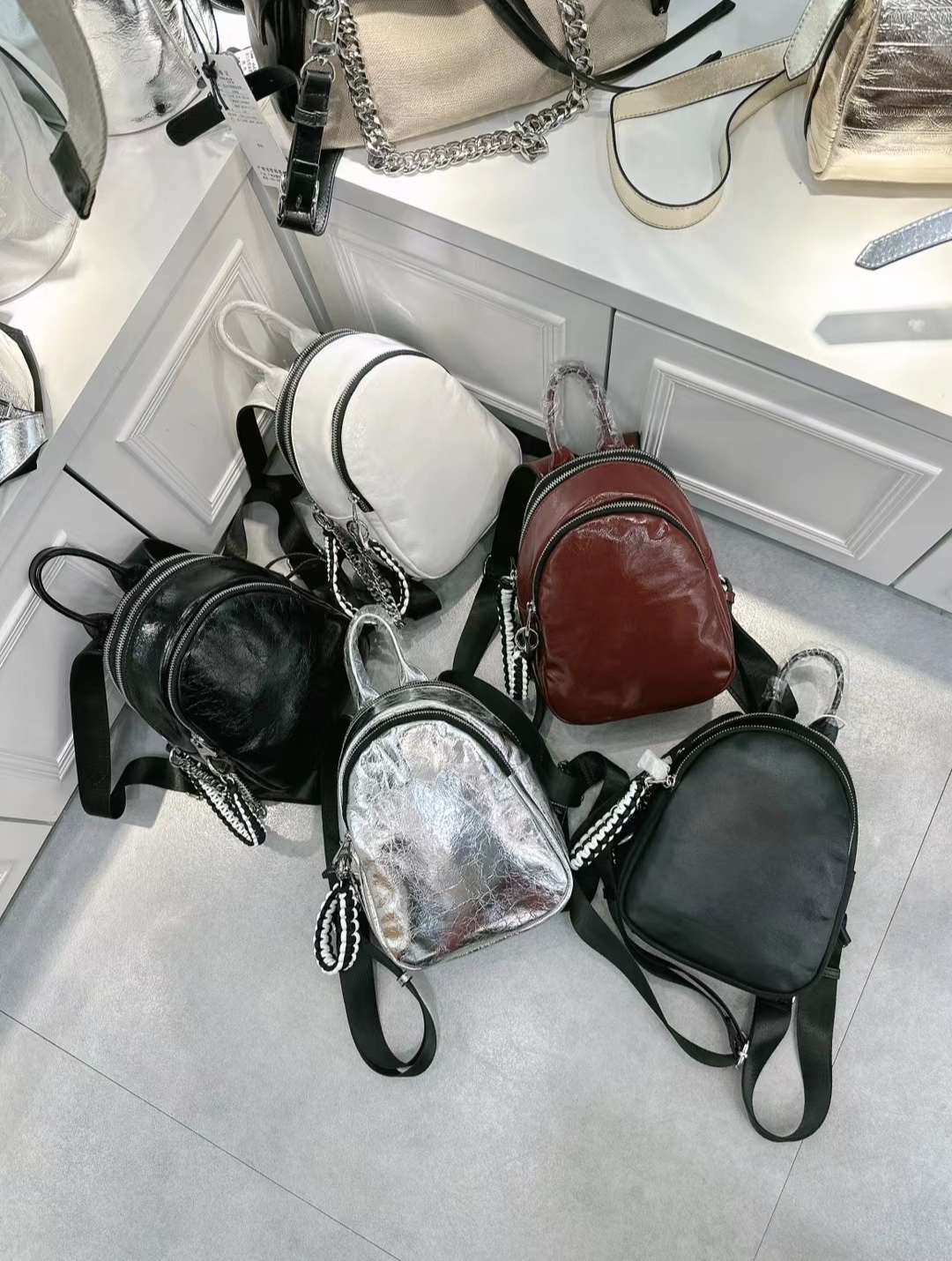 【时尚汇】 春夏秋冬四季真皮背包百搭