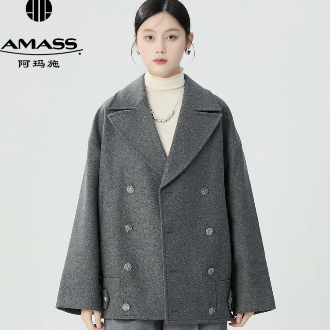 阿玛施AMASS新款帅气大翻领工装风纯色廓形绵羊毛夹克外套5400821