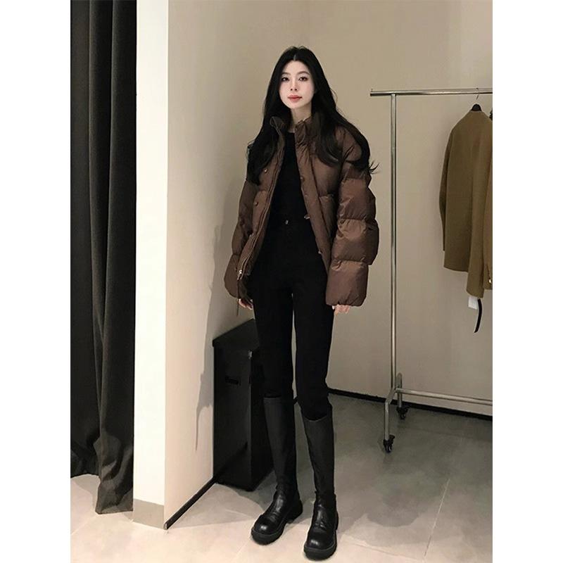 雅鹿欧货2023新款今年爆款棉服高级感炸街超好看咖色短款轻薄羽绒