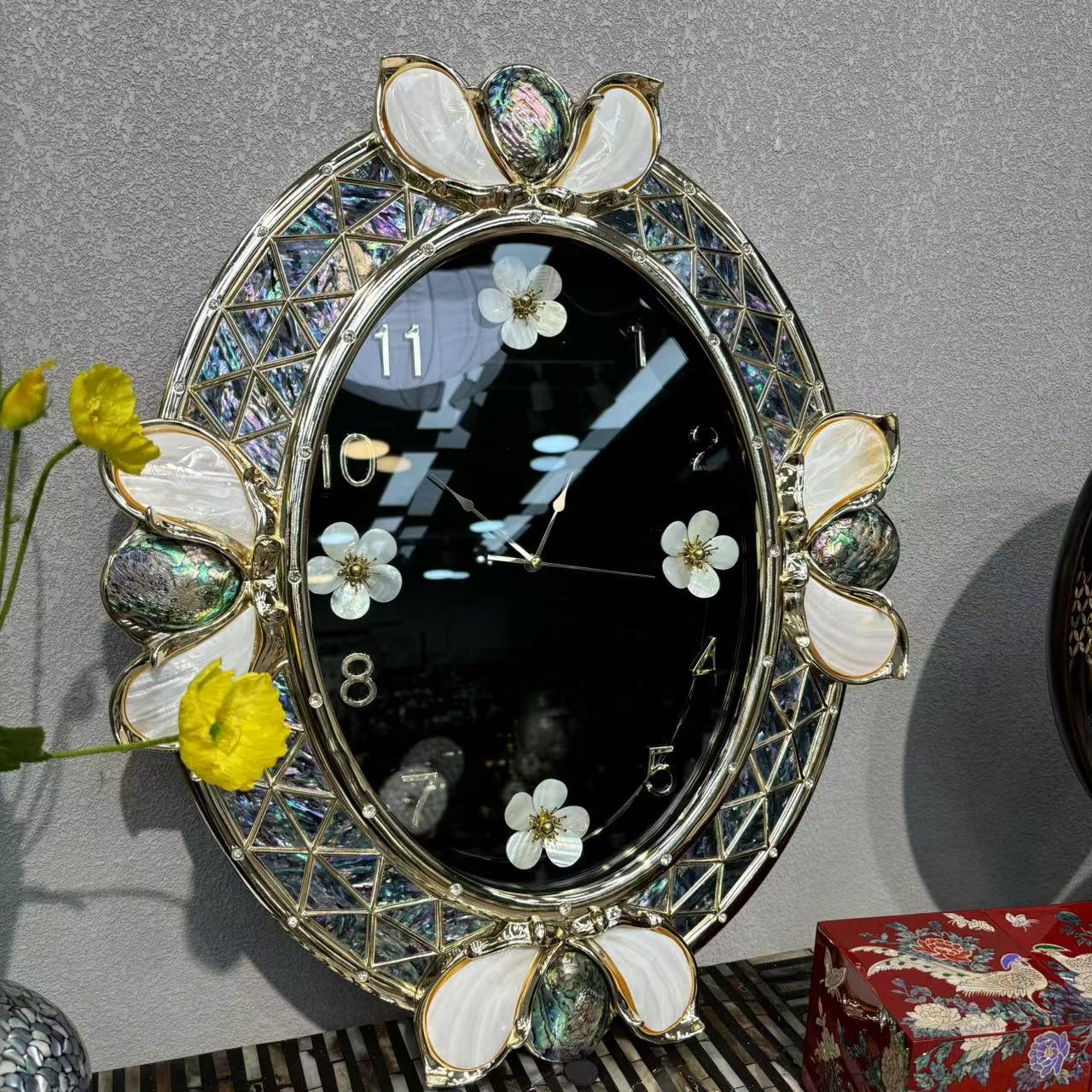 YH-天然澳鲍贝壳钟表挂钟东南亚天然贝壳（镜花水月）大号78*64*6