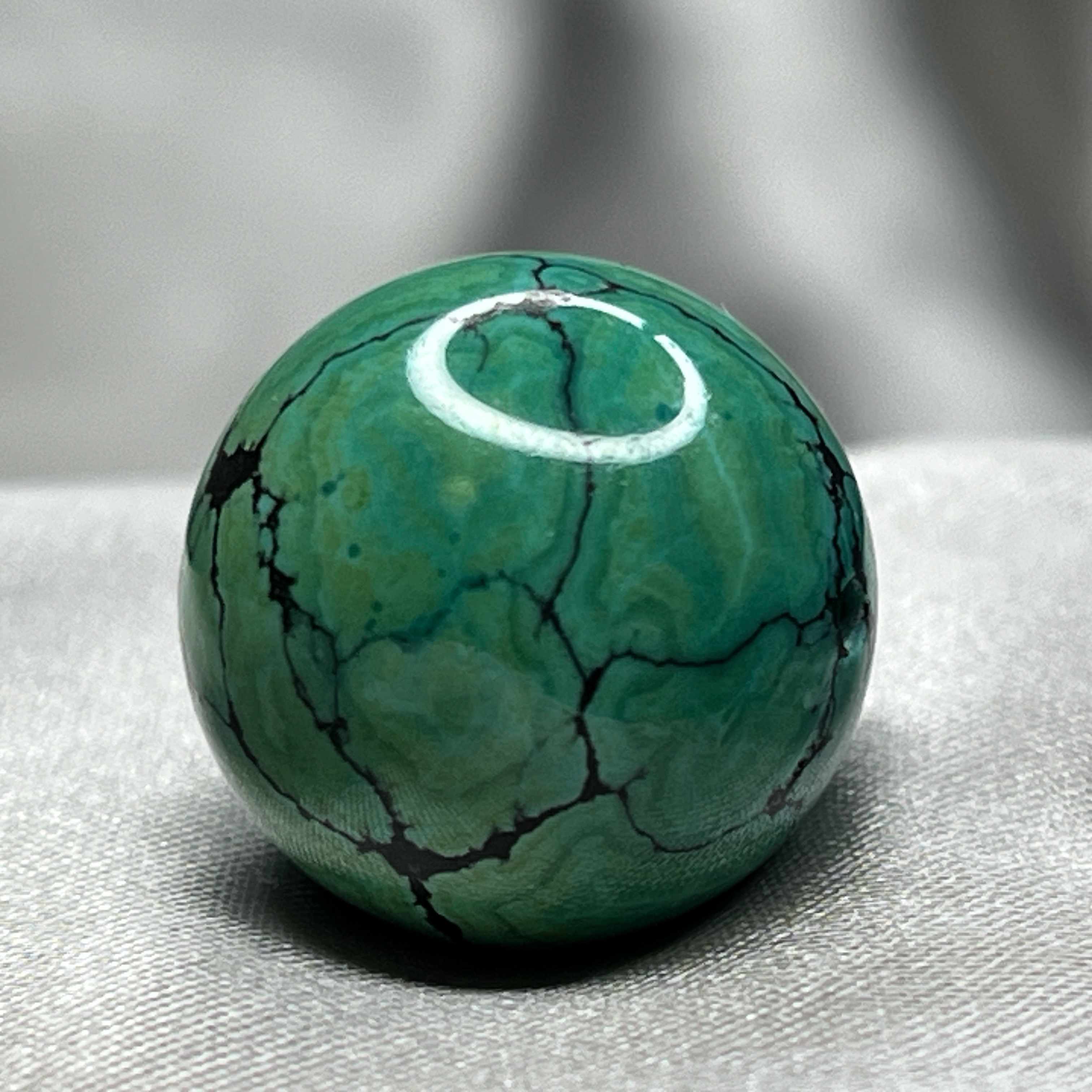 绿松水波纹圆珠，直径17.1mm重7.54克