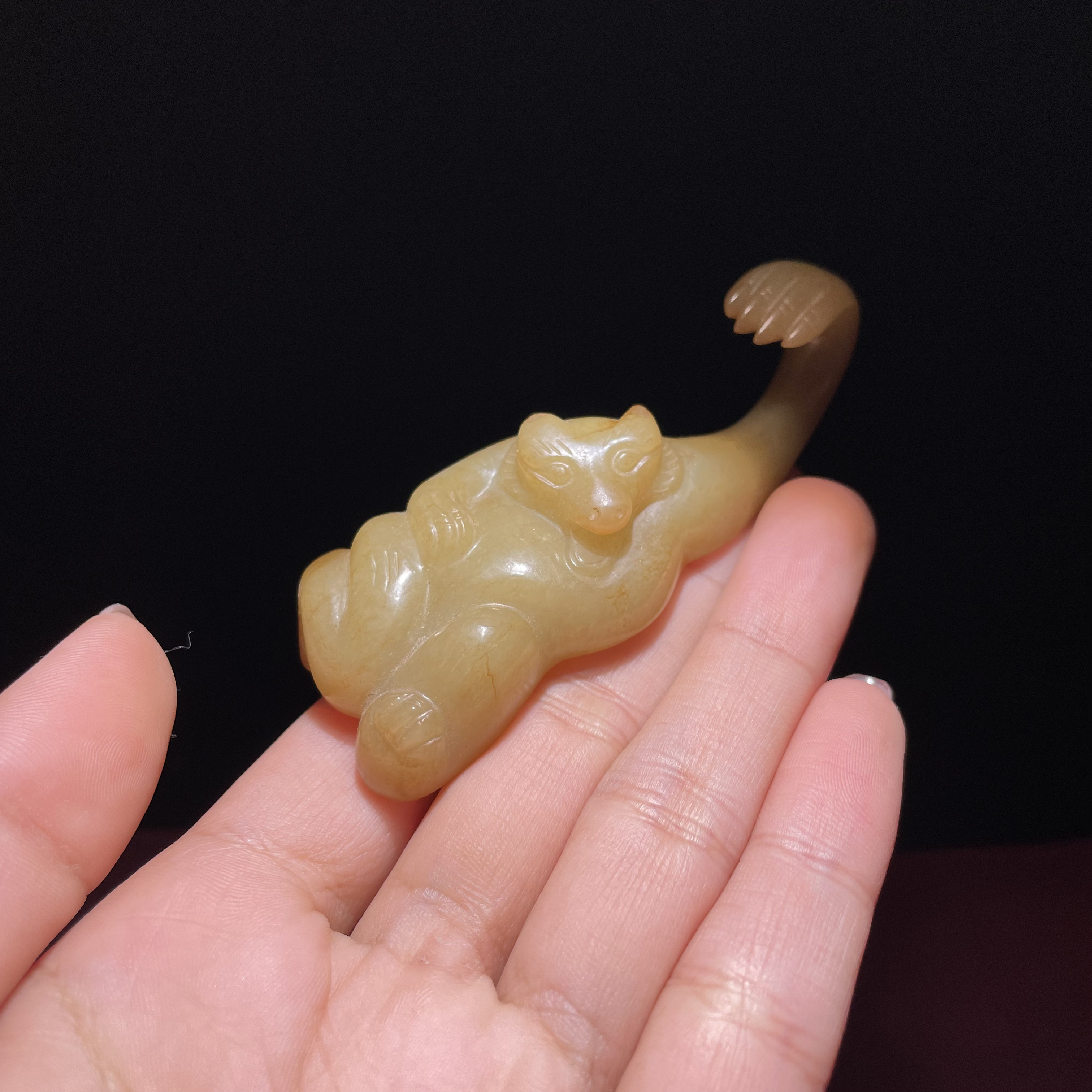 玲珑古玉收藏和田玉熊带勾佩