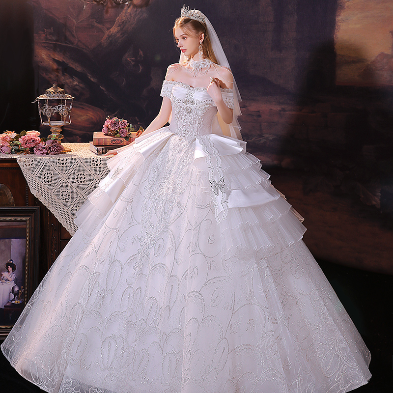 法式一字肩气质2025新款高端新娘重工高级奢华大拖尾白色婚纱主纱