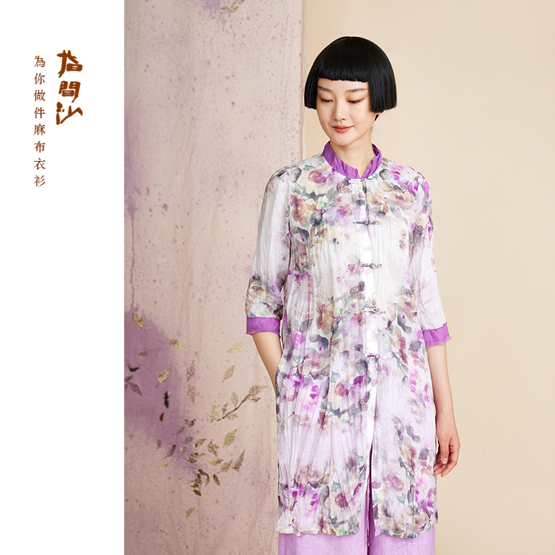 指间沙2331007女装2023年秋季新款拼色立领盘扣印花苎麻中长上衣