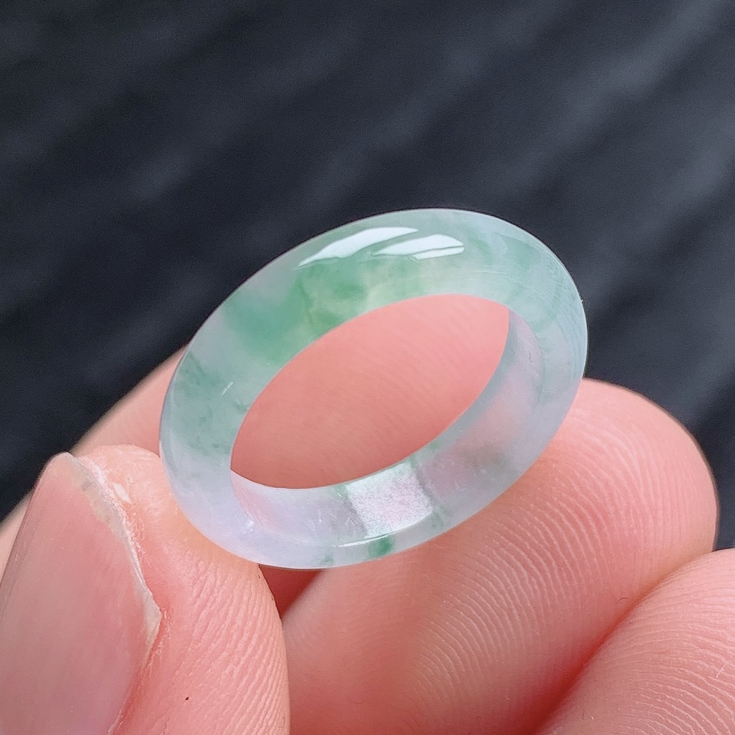 老坑冰种翡翠起胶飘花小圈口指环戒指尺寸：14.1-4-2.5mm6号圈口4S