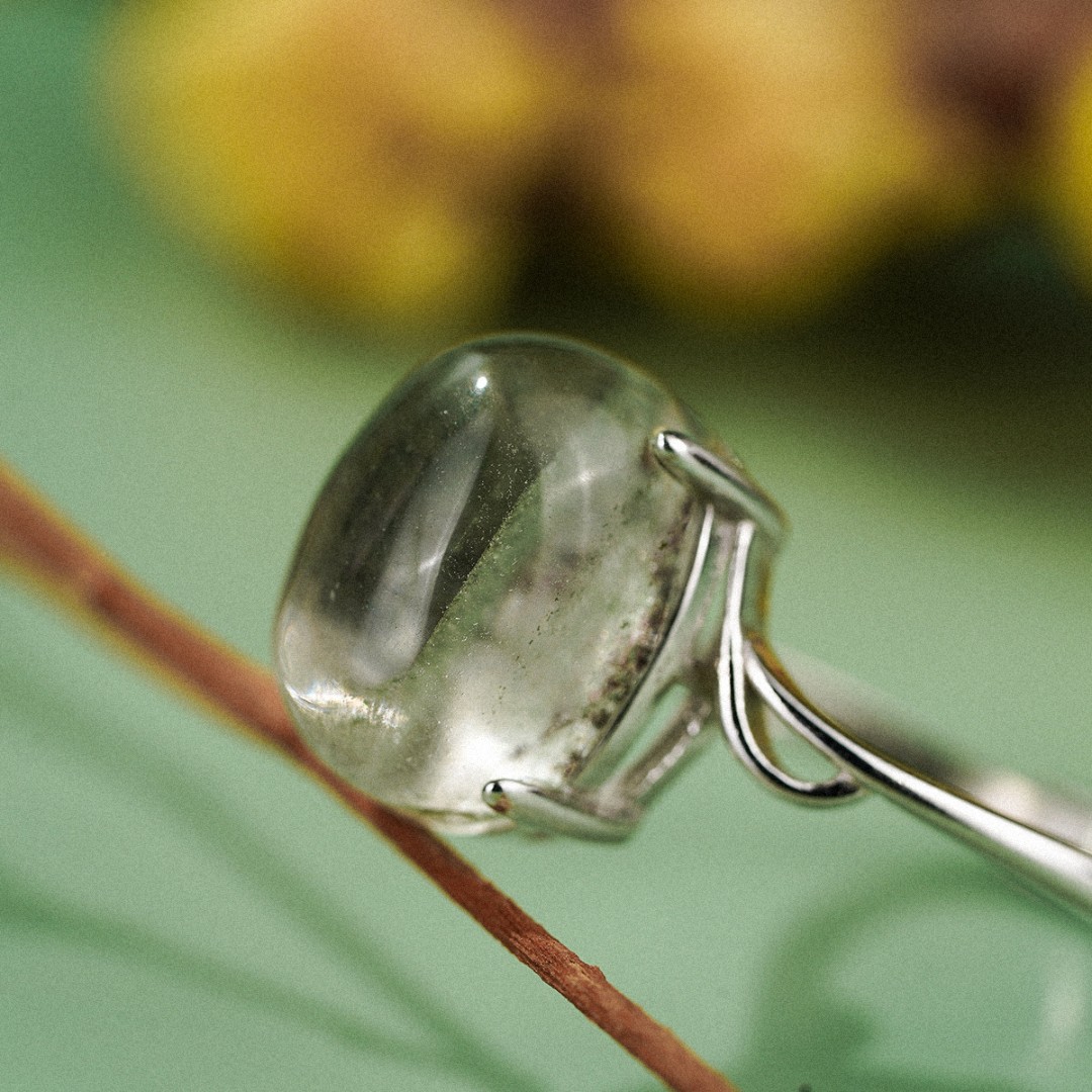 绿幽灵水晶银托戒指