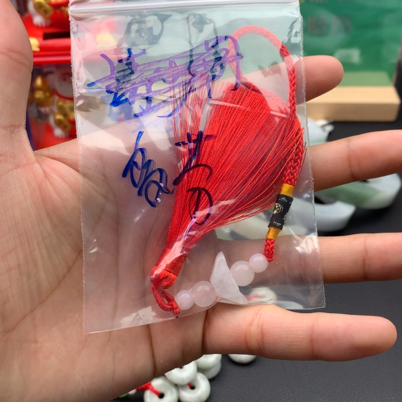 【闪购商品】翡翠颈饰未镶嵌多*