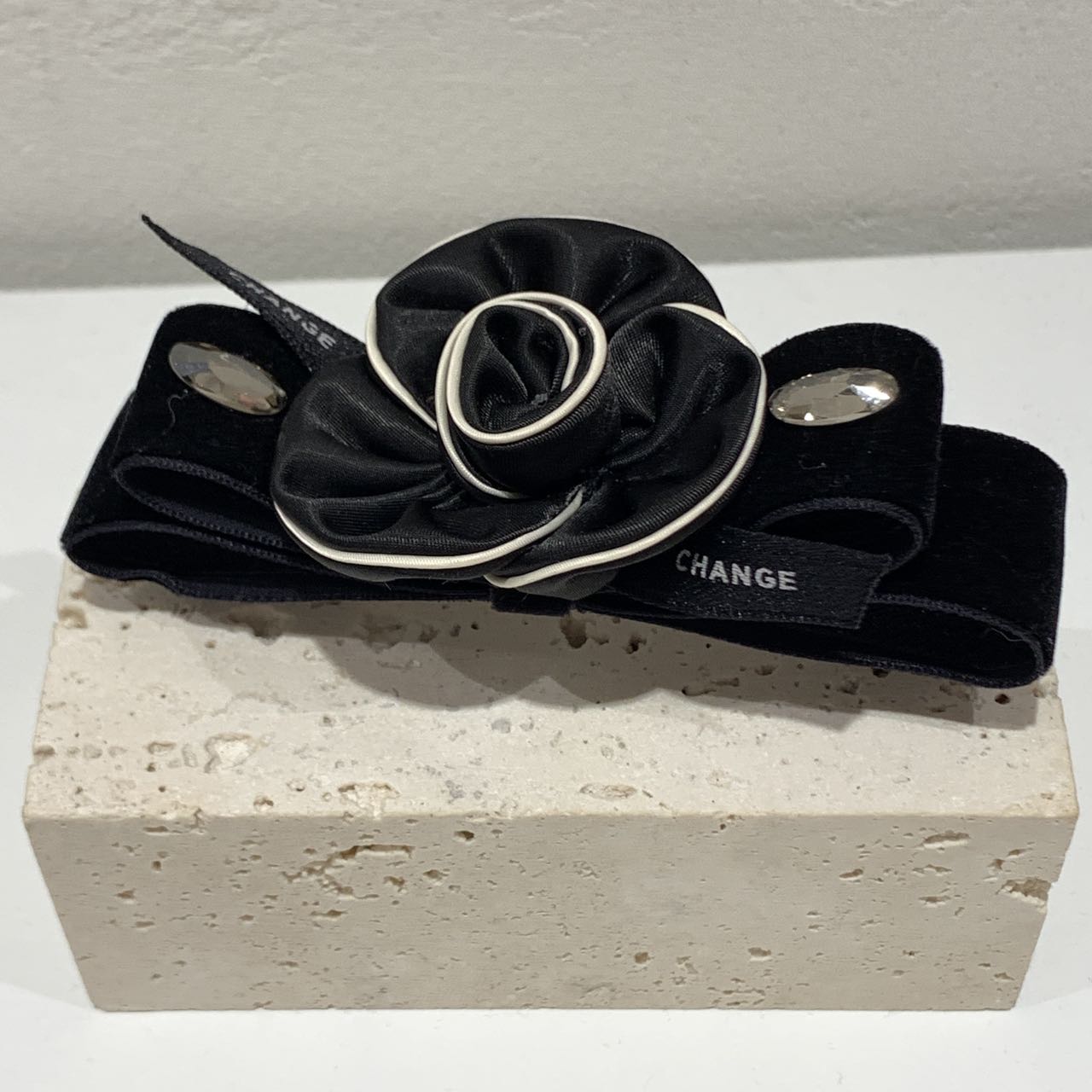 GREBUTY 5638 简约百搭黑色小香风蝴蝶结弹簧夹