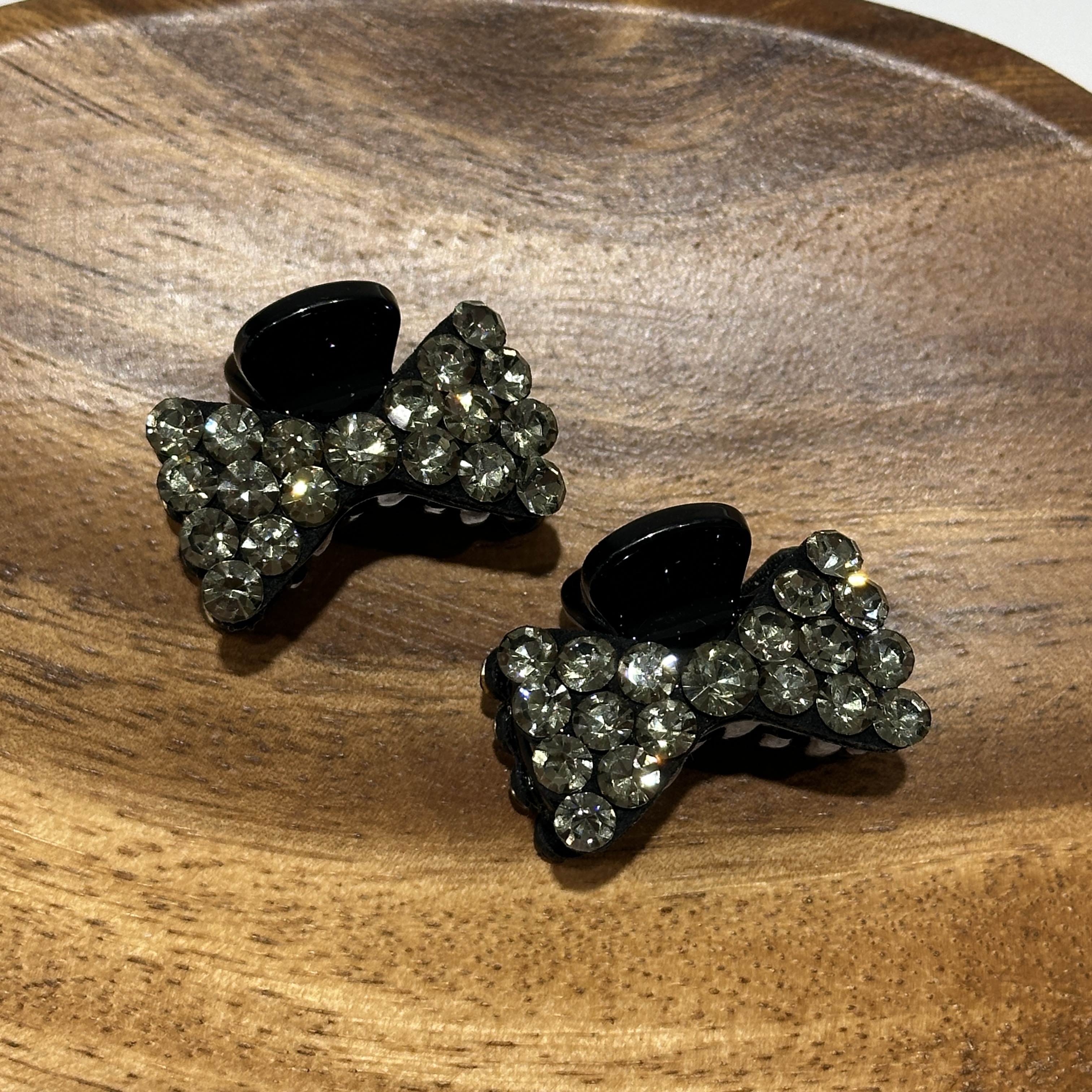 GREBUTY 4953 简约轻奢锆石闪闪蝴蝶结对夹