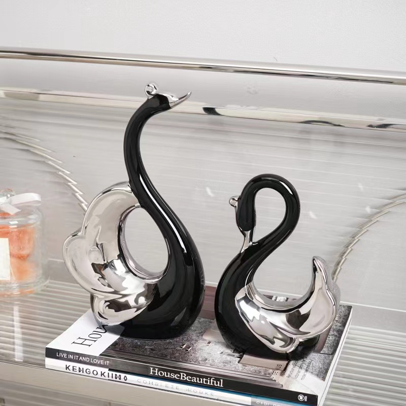 陶瓷轻奢情侣黑白天鹅一对创意客厅玄关装饰品摆件寓意乔迁礼物