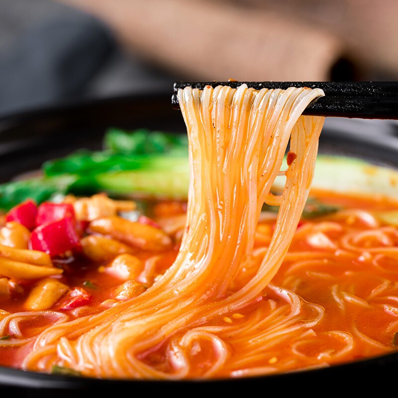 酸辣粉重庆风味红薯粉条粉丝整箱方便面米线地摊美味煮食好吃美味