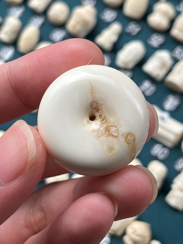 猛犸牙牙髓牙心面包圈，宽31厚13吊坠手把配饰仅此一件