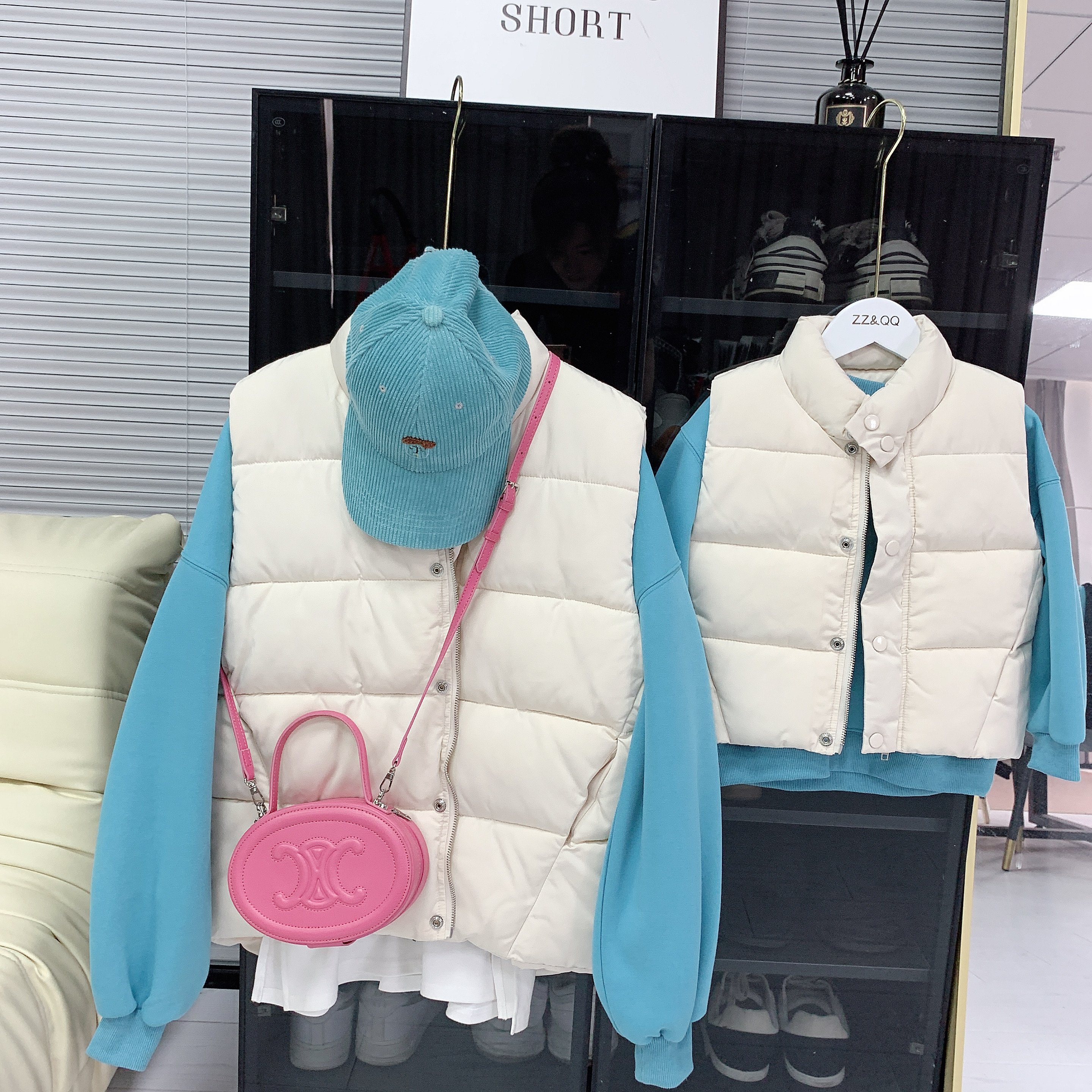 喆喆和齐齐儿童棉马甲亲子装 母子母女保暖秋冬加厚休闲白色马甲