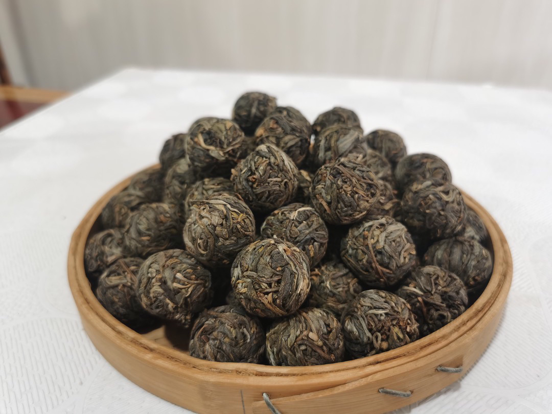 冰岛老寨26号12号箱子