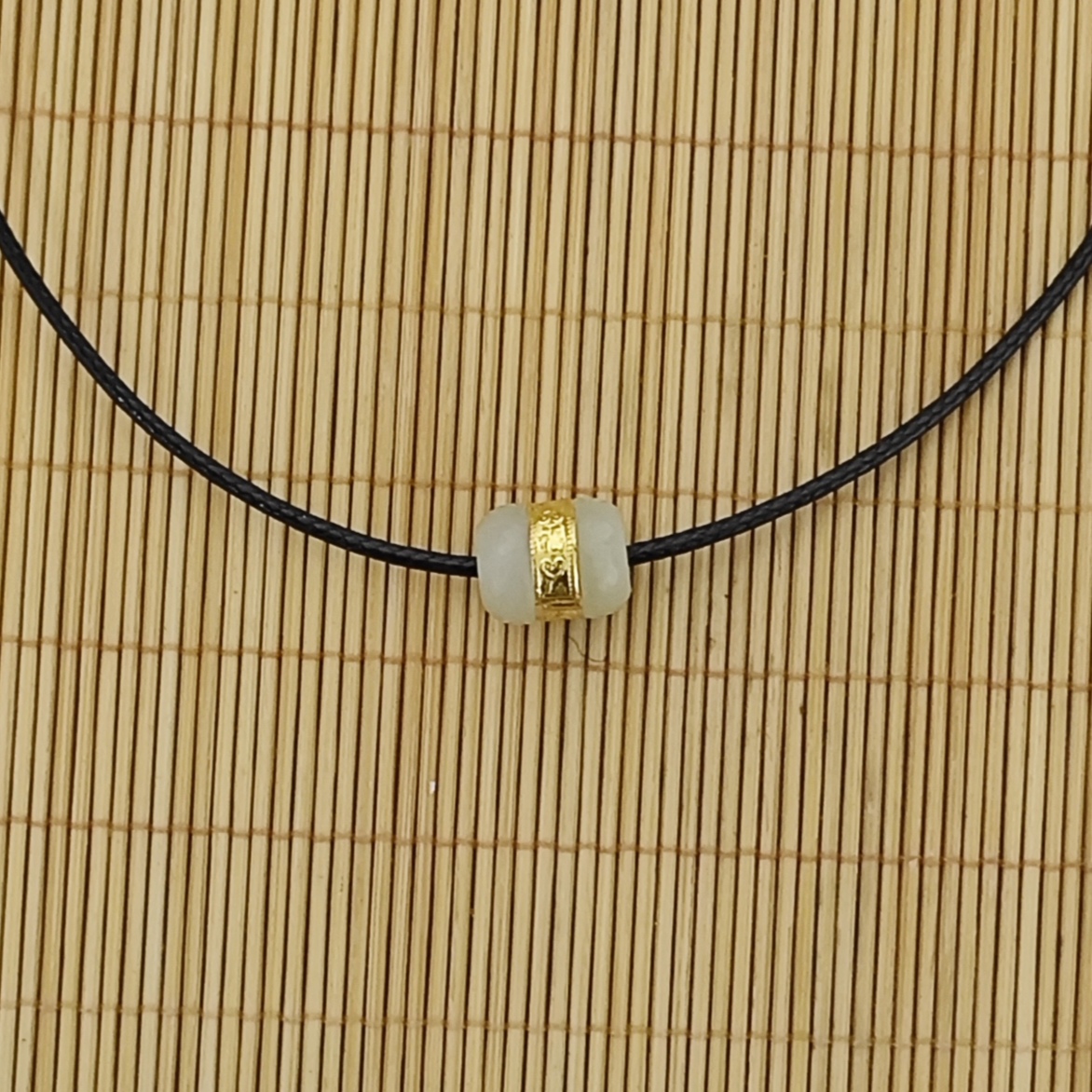 B6666镶嵌精品和田玉吊坠拍一发一多样性发货